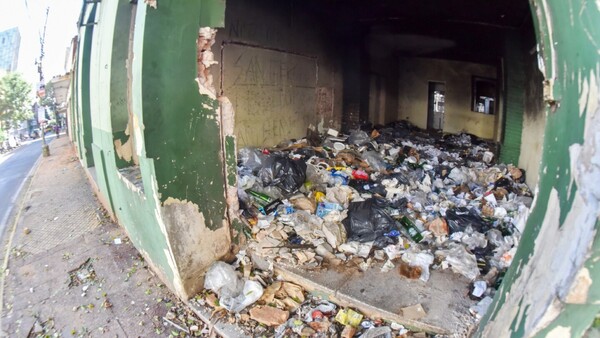 Urgen que se repare edificio abandonado