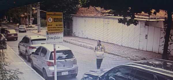 Cuidacoches no sabía que la bolsa que recogió tenía dinero en su interior, según su hermano - Megacadena - Diario Digital