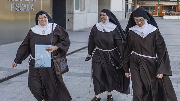 Las monjas rebeldes de España que causan conmoción en la Iglesia Católica