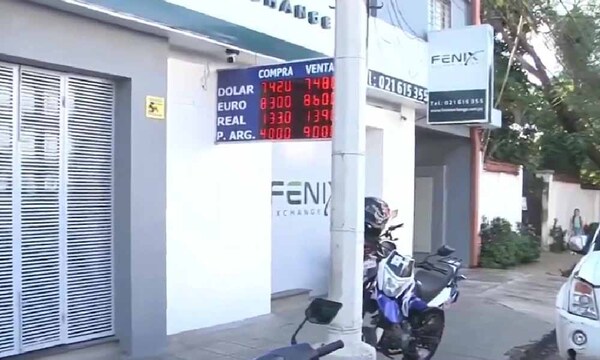 Liberan a cuidacoches que encontró dinero de millonario asalto a casa de cambios en Villa Morra – Prensa 5