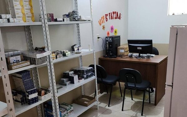 USF B° Fátima recibe insumos médicos y mobiliarios