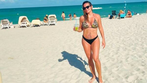 [GALERÍA] ¡Dahiana Bresanovich pela cuerazo en su "luna de miel" con Blas Riveros!
