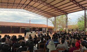 Realizan charla sobre drogas en escuela de Minga Guazú
