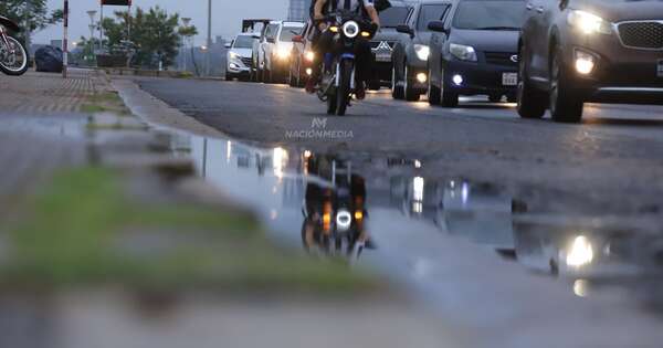 La Nación / El otoño se despidió con calorcito y lluvias que seguirán hasta el fin de semana