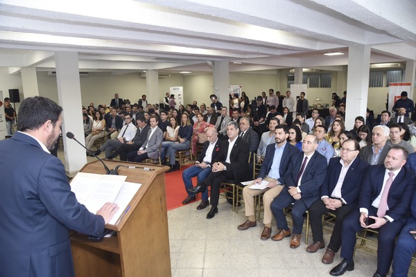 Industria de la construcción avanza hacia la innovación con la fundación del BIM Forum Paraguay - MarketData