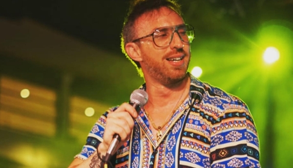 Marcos Kasanetz ofreció sus servicios de jardinero - Teleshow
