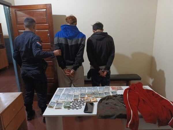 APREHENDIERON A PRESUNTOS ASALTANTES EN HOHENAU - Itapúa Noticias