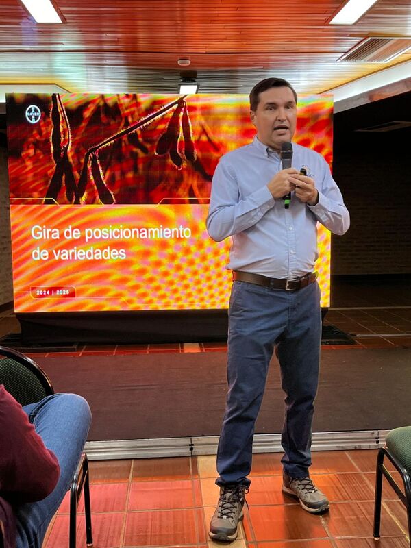 Monsoy lanza nuevas variedades de soja en varias regiones del país