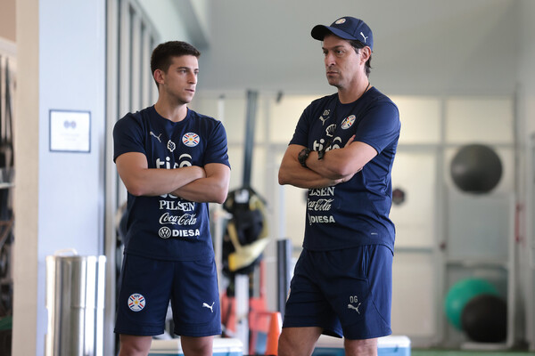 A 4 días del debut de la albirroja, Garnero va definiendo equipo - Megacadena - Diario Digital