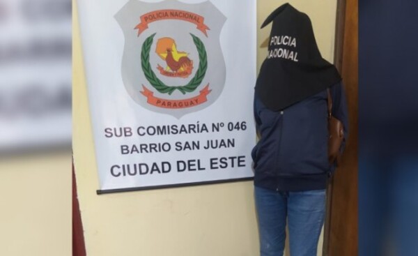 Cae presunta “bolsonera” tras intentar hurtar en minimercado