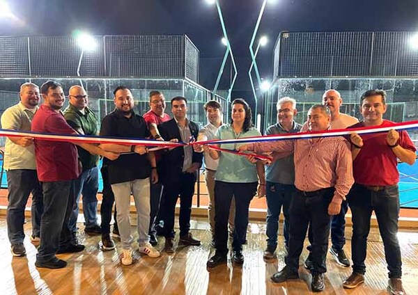 STEIBI inaugura Galería Deportiva con quincho y parrillas en el área de pádel | DIARIO PRIMERA PLANA