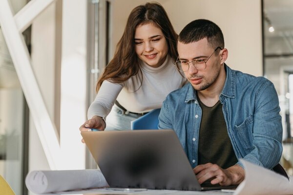 Acción climática, optimismo económico y equilibrio personal y laboral: ¿Qué buscan los millennials y la generación Z? - MarketData