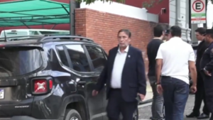 ARGENTINO LLEGÓ AL PAÍS ESTA MAÑANA Y EN ASUNCIÓN ARROLLÓ A UN MOTOCICLISTA