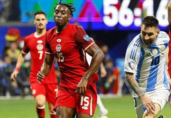 Canadá denunció que Moise Bombito fue víctima de racismo tras partido con Argentina