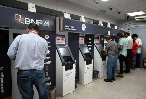Salarios, jubilaciones y pensiones: MEF empezará a pagar en San Juan Ára - Economía - ABC Color