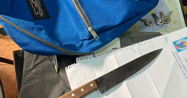La Nación / Fiscal indaga caso de alumno que tenía un cuchillo en su mochila