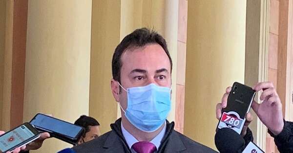 Diario HOY | Expresidente de IPS y esposa, procesados por estafa y lavado