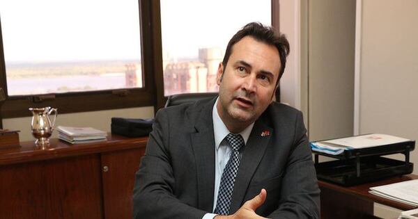 La Nación / Juez admite imputación contra Andrés Gubetich por presunta estafa
