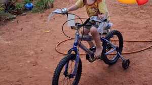 Ladrones llevaron la bici de un niño con cáncer