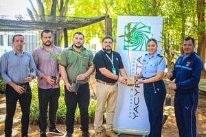 Yacyretá obsequió plantines por el Día del Árbol