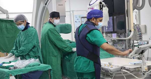 Diario HOY | Realizan cirugía de alta complejidad en el Hospital de Clínicas