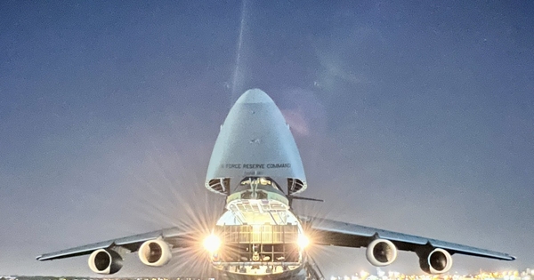 Diario HOY | Avión militar más grande EE.UU. aterriza en Paraguay con donaciones