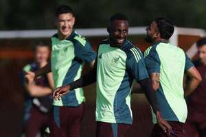 México, en deuda con su afición, se enfrenta a una ofensiva Jamaica en Copa América - Fútbol - ABC Color