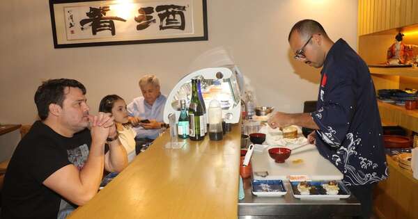 La Nación / El arte del omakase sushi, de manos de un chef con raíces orientales
