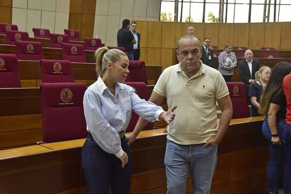 “Bachi” Núñez minimiza “pichadura” de Maidana por liderazgo en el cartismo - Política - ABC Color