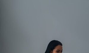 Nueva App para conocer gente: cuerona que hace videos tie’ỹ no se amina a cenar con desconocidos
