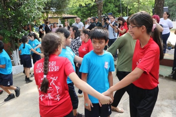 Hoy arranca el programa “Escuelas Abiertas” del MEC como parte del plan SUMAR