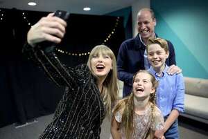 El príncipe William y sus hijos fueron al concierto de Taylor Swift. ¡Mirá cómo fue el encuentro con la cantante! - Gente - ABC Color