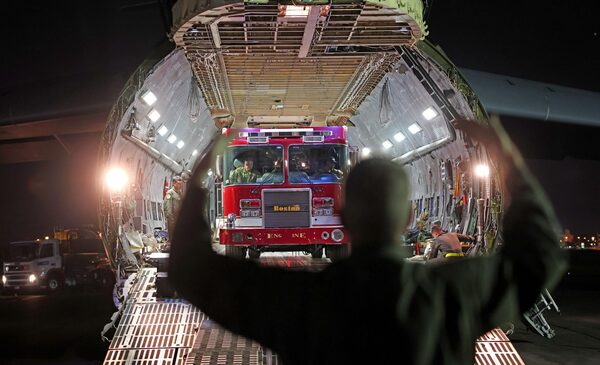 Paraguay recibió equipos de combate contra incendios, donados por Estados Unidos - Unicanal