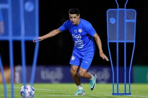 Versus / La gran emoción de Alex Arce: "Hace 3 años estaba jugando en el interior"