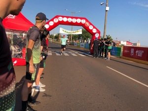 ¡Con gran éxito se llevó a cabo la 25ª Correcaminata Solidaria del Complejo UNAE "La carrera de la ciudad" en Encarnación!