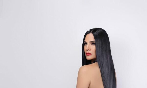¡Norita Rodríguez y su “caliente” despedida de los 51 años!