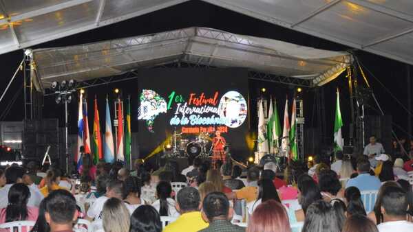 Exitoso primer Festival Internacional de la Bioceanica en Carmelo Peralta