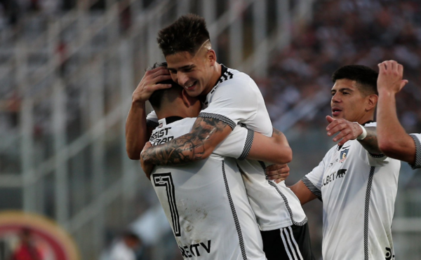 Versus / Guillermo Paiva salva al Colo Colo de la derrota