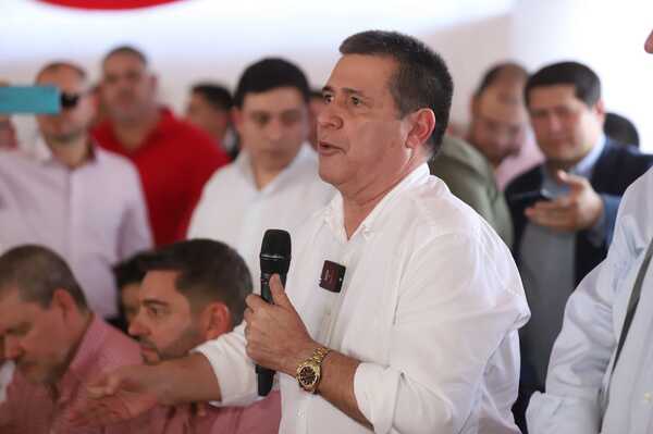 Cartes se puso a “disposición” para recuperar Comuna de CDE - La Clave