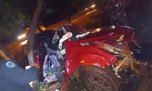 Violento accidente deja un hombre en estado grave
