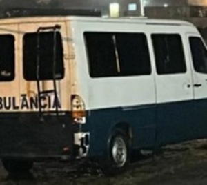 Falsa ambulancia trasladaba productos de contrabando - Paraguay.com