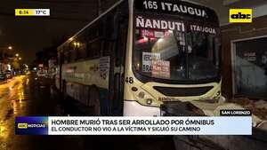 Video: Hombre murió tras ser arrollado por ómnibus   - ABC Noticias - ABC Color