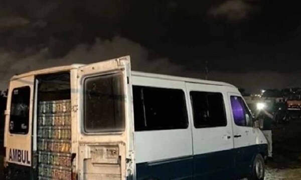 Falsa ambulancia transportaba productos de contrabando y fue interceptada en Lambaré – Prensa 5