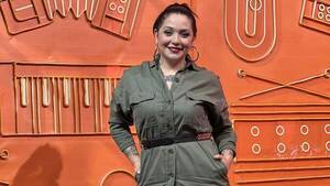 ¡Andrea Valobra se considera ya una "pendevieja"!
