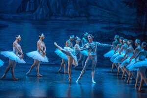 Ballet de San Petersburgo llega con “El Lago de los Cisnes” a Asunción y Encarnación - Cultura - ABC Color