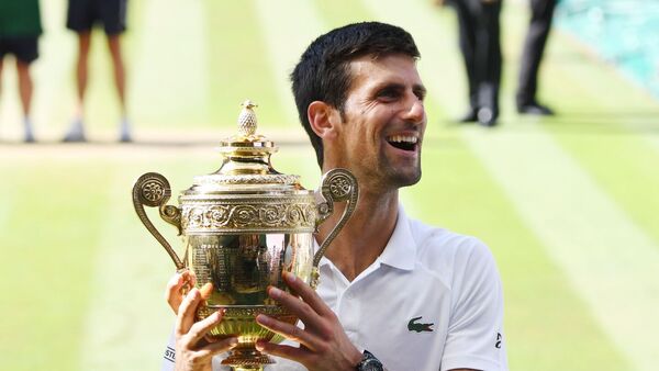 Djokovic: "Solo voy a jugar si puedo luchar por el título"