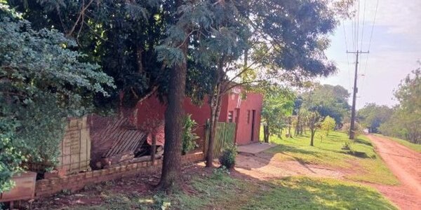 Trágico deceso de una niña de 2 años tras caerle encima un portón