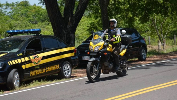 Habilitación de vehículos vence este fin de mes y multas rondan los G. 800.000 - Noticiero Paraguay
