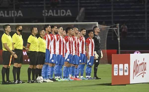 Darío Herrera, el árbitro de Paraguay vs. Colombia: expulsó a Gustavo Gómez en 2022 - Selección Paraguaya - ABC Color
