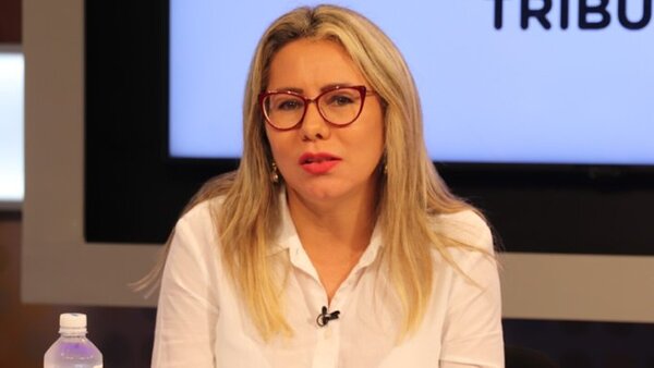 Ex cuñada de titular de Senatur casi triplica sueldo con viáticos